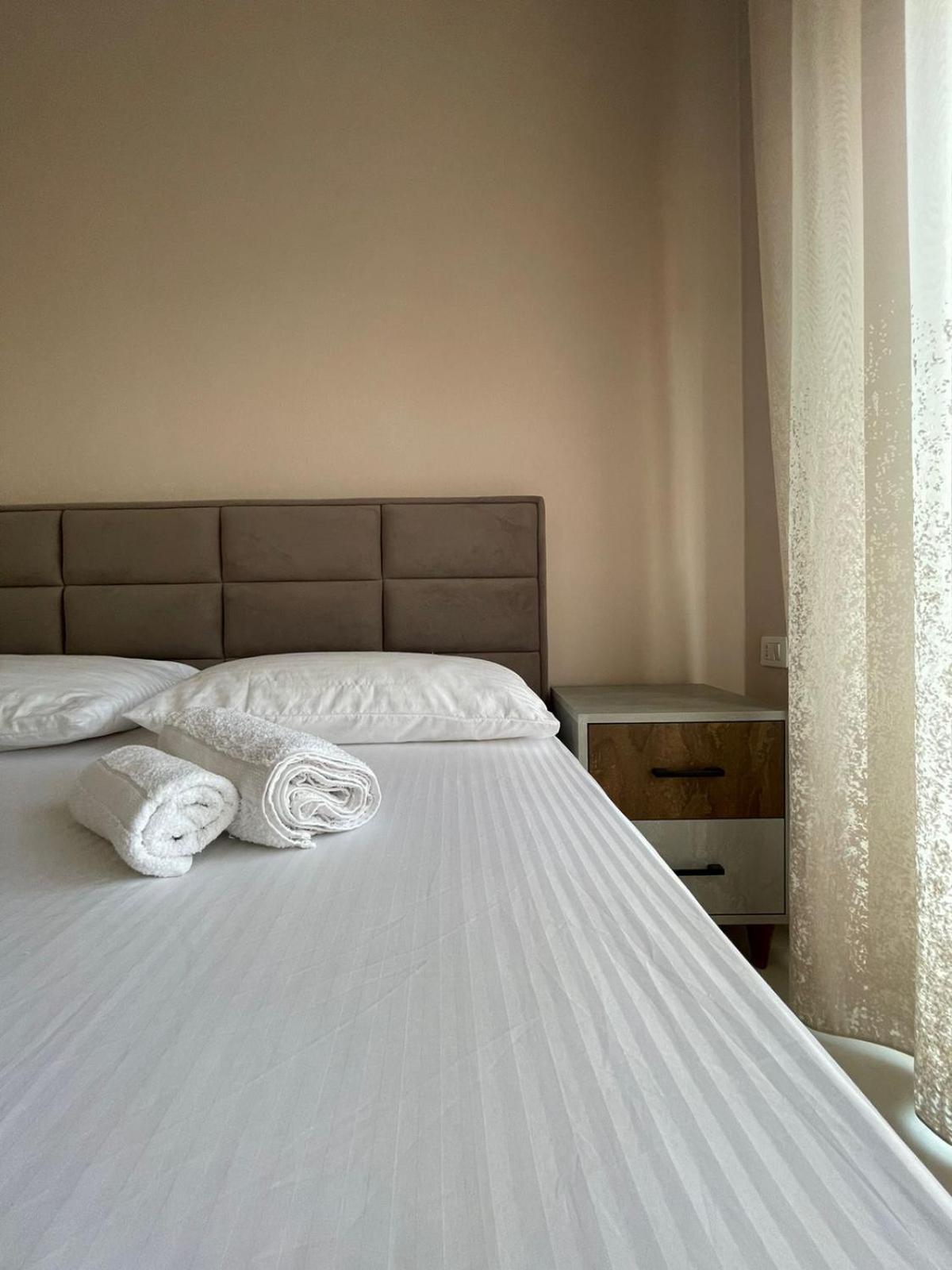 Boho Central Apartment Tirana Exterior photo
